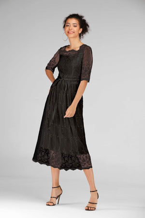 Scalloped Lace Half Sleeve Midi Dress (S-XL)