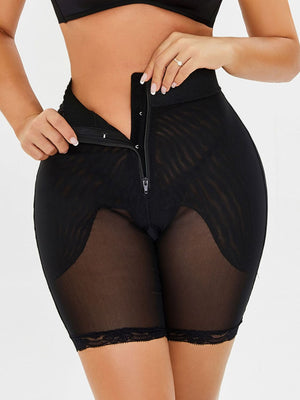 High-Waisted Lace Trim Shaping Shorts (S-6XL)