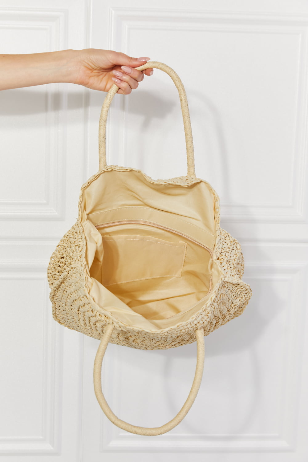 Straw Rattan Handbag in Ivory